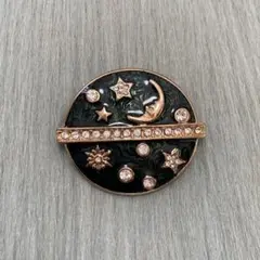 月と星のデザインブローチ