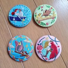 バンダイ　ディズニー刺繍缶バッチセット