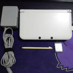 良品　ニンテンドー3DS LL ホワイト 本体