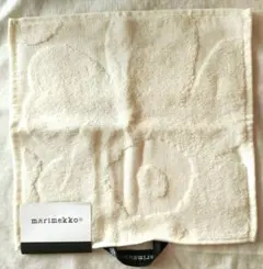 Item thumbnail for item d9c6b4a8-bc9e-47a6-8699-39c1ad49aa49