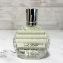 新品未使用　バナナリパブリック　モダン　フォーウーマン　50ml 香水 bのサムネイル