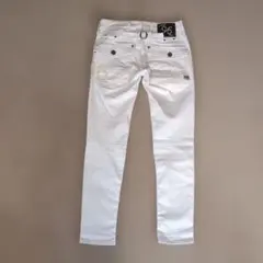 Item thumbnail for item 08e65b3b-000d-4f8d-b30c-3bfb630a8db1