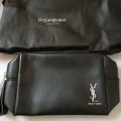 新品未使用イヴ・サンローラン銀色ロゴブラック　ノベルティー手持ち付きポーチ正規品