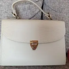 クロコ型押しハンドバッグ