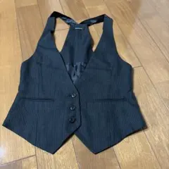 EGOIST ブラック ノーカラーベスト