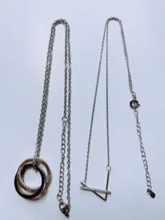 2連ネックレスリングモチーフ V字型ネックレス ピアス付き