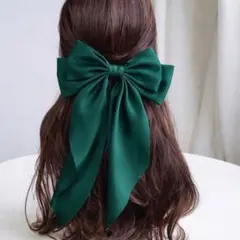 緑 大きめリボン バレッタ ヘアアクセサリー 上品 韓国風 シンプル 大人可愛い