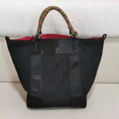 オシャレな PERENNE ペレンネ クロコ型押し トートバッグ ハンドバッグ 