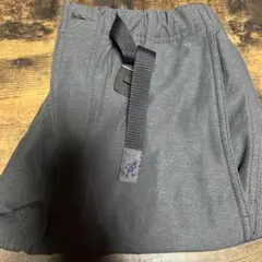 未使用GRAMICCI × BEAMS 別注 4WAYストレッチ ナローパンツのサムネイル