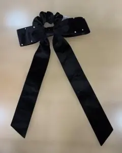 ブラック　リボン　ヘアゴム　パール付き