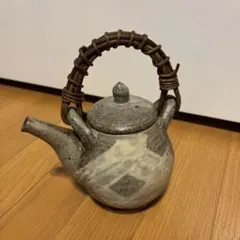 A474【極美品】備前焼 岩本修一造 藤編提梁手付花器 花入 茶道具 華道 
