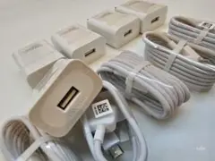 USB電源アダプター5個とmicroUSBーUSB-Aケーブル5本セット