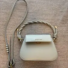 【美品】CHARLES & KEITH ライトブルー ショルダー／ハンドバッグ
