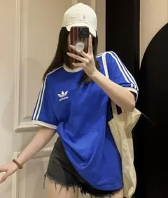 adidas originals スリーストライプス　Tシャツ