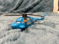 カーズ　ミニカー　★カーズ ★ 　ダイナコヘリコプター