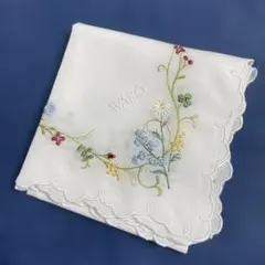 WAKO 和光 ハンカチ 花柄 刺繍 スカラップのサムネイル
