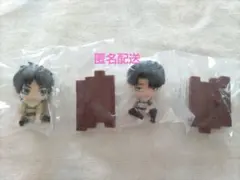 進撃の巨人展 すわらせ隊 フィギュア お掃除ver.リヴァイ エレン