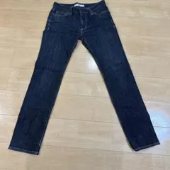 UNIQLOユニクロダークブルー スキニーフィット デニム