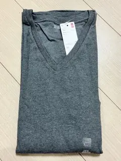 新品 UNIQLO Vネック長袖Ｔシャツ 3XL グレー
