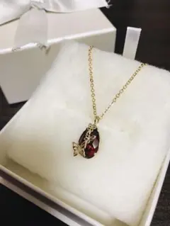 ネックレス　ハンドメイド　雫　蝶々　スワロフスキー　選べるイニシャル