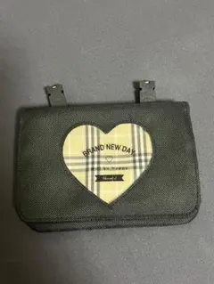 Item thumbnail for item f561a901-1055-4b65-a2d9-57b8ef83c0d2