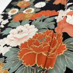 マ*ん様 黒留袖 正絹 籠に花 上品な加工 比翼 着物 や-035