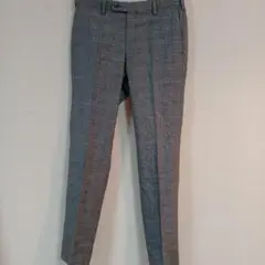 美品【ユニクロ】グレー系チェック柄スラックス