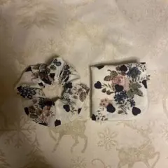 リバティ ハンドメイドハンカチ＆シュシュ サセックス　ハートプリント