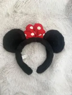 ミニーマウス カチューシャ 赤い水玉