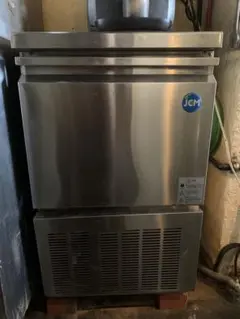 JCM 業務用製氷機 【ジャンク品】のサムネイル