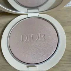 DIORディオールスキンルミナイザー 02 PINK GLOW フェイスパウダー