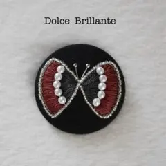 刺繍 ブローチ パール 蝶々 くるみボタン