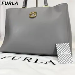 未使用級✨フルラ トートバッグ ハンドバッグ A4対応 肩かけ ロゴ金具 シボ革