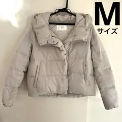 美品】ワールド Dessin ベージュ ノーカラー ダウンジャケット - メルカリ