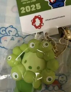 万博 ミャクミャク ポチャッコ サンリオ キーホルダー なりきりマスコット