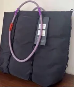 ストラップ付き　TOPOLOGIE Cloud Tote バッグ