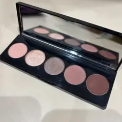 BOBBI BROWN ロージーヌード　アイシャドウのサムネイル