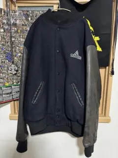 Holloway スタジャン