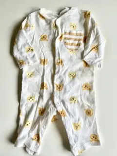 ベビー　クマ柄ロンパース