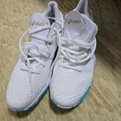 アンプレアルス