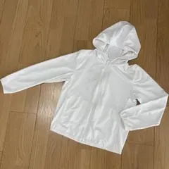 ユニクロ エアリズムUVパーカー　130