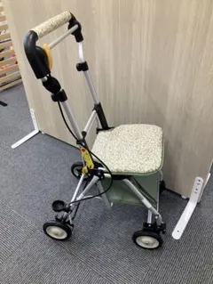 ネイビー シルバーカー 収納ポケット付き - メルカリ