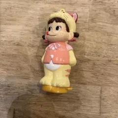 猫のコスチュームフィギュア