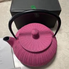 【未使用品】南部鉄器　花模様　鉄瓶 南部鉄瓶 梔子 さくら文様ピンク