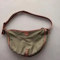 IL BISONTE ショルダーバッグ オリーブグリーン