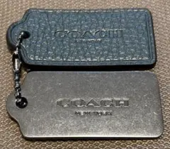 COACH レザー フォレストグリーン　タグ型キーホルダー　シルバーメタルセット