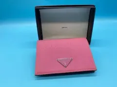 PRADA プラダ SAFFIANO　二つ折り財布 ピンクのサムネイル