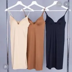 ユニクロ　マメクロゴウチ　エアリズムプランジブラスリップ M 新品