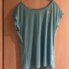 Nike Dri-FIT ライトブルー トップス M