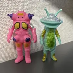 カイジュウカラーズ KAIJU COLORS バルタン星人、キングジョー - メルカリ